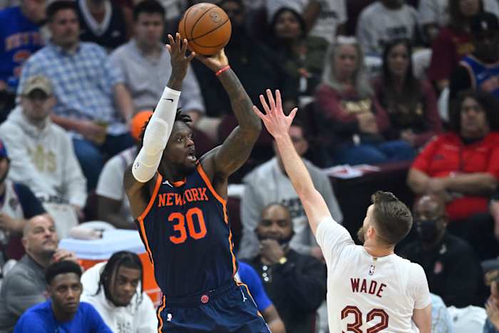 Julius Randle Dean Wade Apr 15 2023